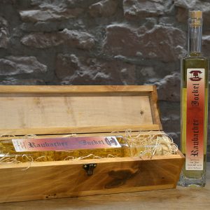 Raubacher Jockel mit Schmuckkiste
